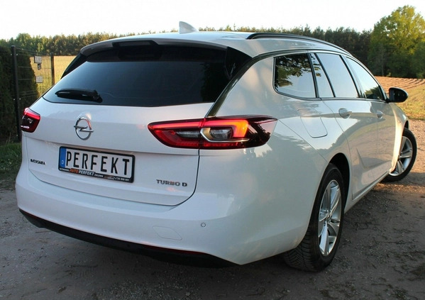 Opel Insignia cena 49999 przebieg: 217000, rok produkcji 2017 z Radków małe 407